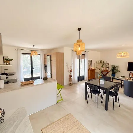 Joli T2 Avec Terrasse A Lägenhet