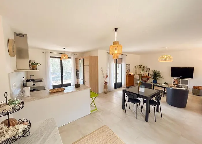 Joli T2 Avec Terrasse A Lägenhet