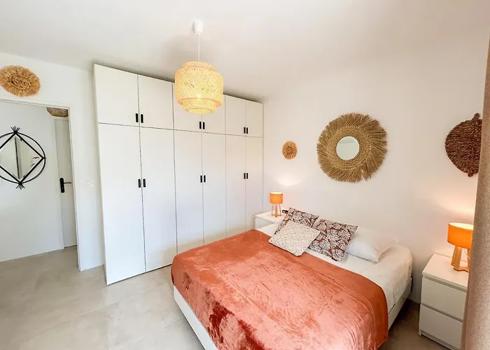 Lägenhet Joli T2 Avec Terrasse A Bandol